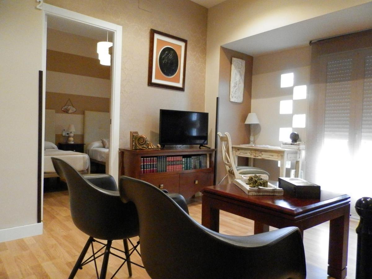 Apartamentos Nundinae Mérida Buitenkant foto
