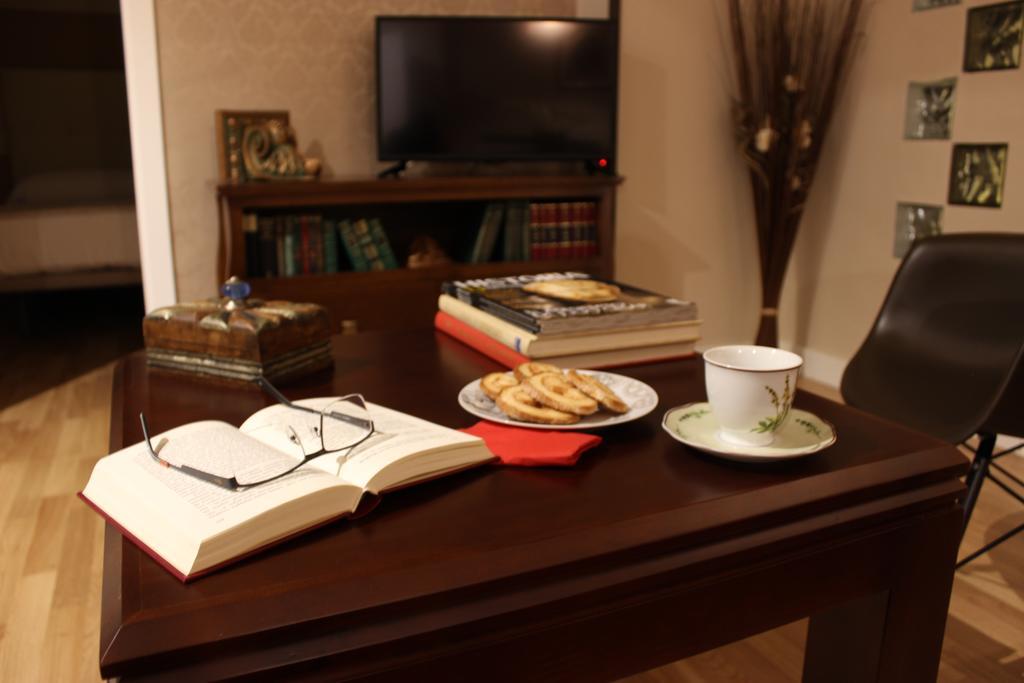 Apartamentos Nundinae Mérida Buitenkant foto
